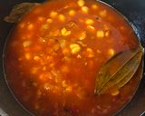 A picture of step 6 of Chole & Paneer Kulche.