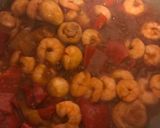 A picture of step 1 of Prawn & Mushroom Noodles.