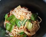 Foto langkah ke 6 dari resep Spicy Gochujang With Enoki and Shirataki.