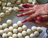 गुलाब जामुन (gulab jamun recipe in Hindi) रेसिपी चरण 5 फोटो