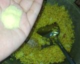 Foto langkah ke 25 dari resep Nasi goreng kunyit dan telur dadar.