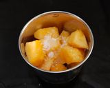 A picture of step 2 of Muskmelon Granita.