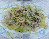 A picture of step 2 of Mexican salad.