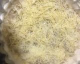 Foto del paso 4 de la receta: Tarta casera de cebolla y queso