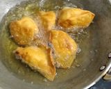 A picture of step 5 of Samosa.