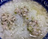 รูปขั้นตอนการทำที่ 2 ของ ข้าวต้มดอกขจรหมูสับทรงเครื่อง