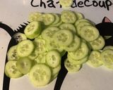 Une image de l'étape 1 de Salade iceberg,carottes jaunes,concombre et spiruline.