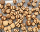 A picture of step 18 of Designer cookies.