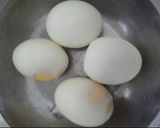 Foto langkah ke 2 dari resep Telur Kuah Petis.