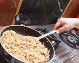 A picture of step 6 of Triple schezwan fried rice.