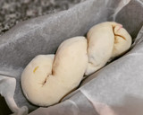 Foto del paso 7 de la receta: Brioche con frutos del bosque, almendras y canela