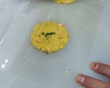 A picture of step 7 of Thattai Rice Flour Crispy Crackers (Evening snacks in Tamil nadu).