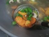 Sup Soun Tahu Kuning