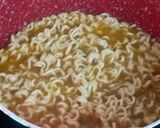 A picture of step 6 of Maggi Aloo Snack.
