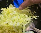 A picture of step 4 of Cabbage with Chinese touch.