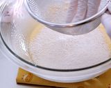 A picture of step 4 of Еаsy Recipe | Olive Oil and Cheese Muffins.