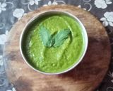A picture of step 1 of Raw mango mint chutney.