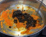 Foto del paso 4 de la receta Arroz con calamares en lata