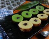 Foto langkah ke 5 dari resep Kue lumpur kentang simple (buah naga, pandan, original).