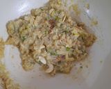 A picture of step 2 of Mawa samosa.