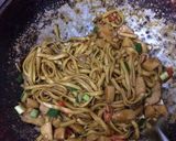 Foto langkah ke 3 dari resep Mie Goreng.