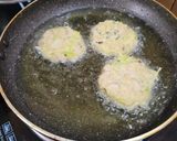 A picture of step 3 of Cabbage cutlets.