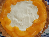Tarta de duraznos con crema