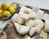 蕃茄蘿蔔玉米排骨湯的食譜步驟1照片