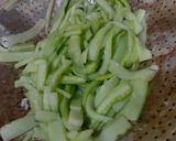 Foto langkah ke 1 dari resep Tumis Mentimun Telur.