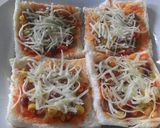 Foto langkah ke 7 dari resep Pizza Roti Tawar 🍕😋.
