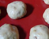 Foto langkah ke 3 dari resep Bola Pisang Isi Cokelat.