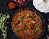 A picture of step 3 of Kashmiri rogan josh.