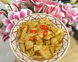 Hình bước làm 4 của món Tàu Hũ Ky Xào Sả Ớt Chay 🌱