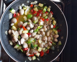 Foto del paso 2 de la receta: Espaguetis con almejas y verduras