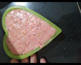 A picture of step 4 of Strawberry kalakand.