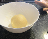Foto del paso 2 de la receta: Panecillos rellenos (Frankfurt y cheddar)