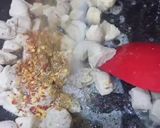 A picture of step 2 of Creamy With Sauce Pasta.