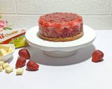 Foto langkah ke 10 dari resep Strawberry Cheesecake.