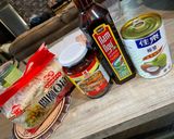 泰式豬肉酸辣湯麵的食譜步驟1照片