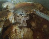 A picture of step 4 of Moghlai chicken gravy.