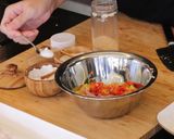 Foto langkah ke 4 dari resep Punya Tomat? Bikin Ini Aja! Resep Sambal Dabu Dabu Khas Manado.