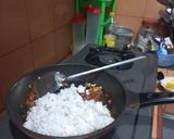 Foto langkah ke 9 dari resep Nasi Goreng Seafood.
