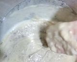 Foto langkah ke 3 dari resep Bolu pisang padat lembut.