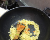 Foto langkah ke 4 dari resep 113. Pizza Panggang Oven (tanpa proofing).