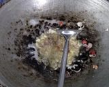 Foto langkah ke 4 dari resep Oseng Jamur Tiram.