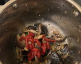 A picture of step 2 of Sautéed Escargot.