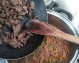 Foto del paso 5 de la receta: Fideuá de carne con verduras
