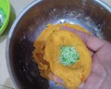 Foto langkah ke 4 dari resep Bola-Bola Ubi Jalar-Kue Cek Mek Molek Khas Malaysia.