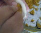 A picture of step 4 of Kachori.