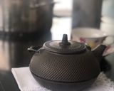 Foto del paso 4 de la receta: Día agotador? Dolor de cabeza? Té verde con cúrcuma y pimienta para recuperar fuerzas 💪💪